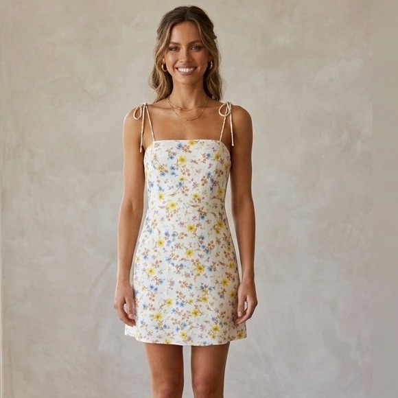 Old Navy Dresses & Skirts - Old Navy Y2K Mini Dress Tie Shoulder Floral Cami Tunic Linen Blend Yellow Size M